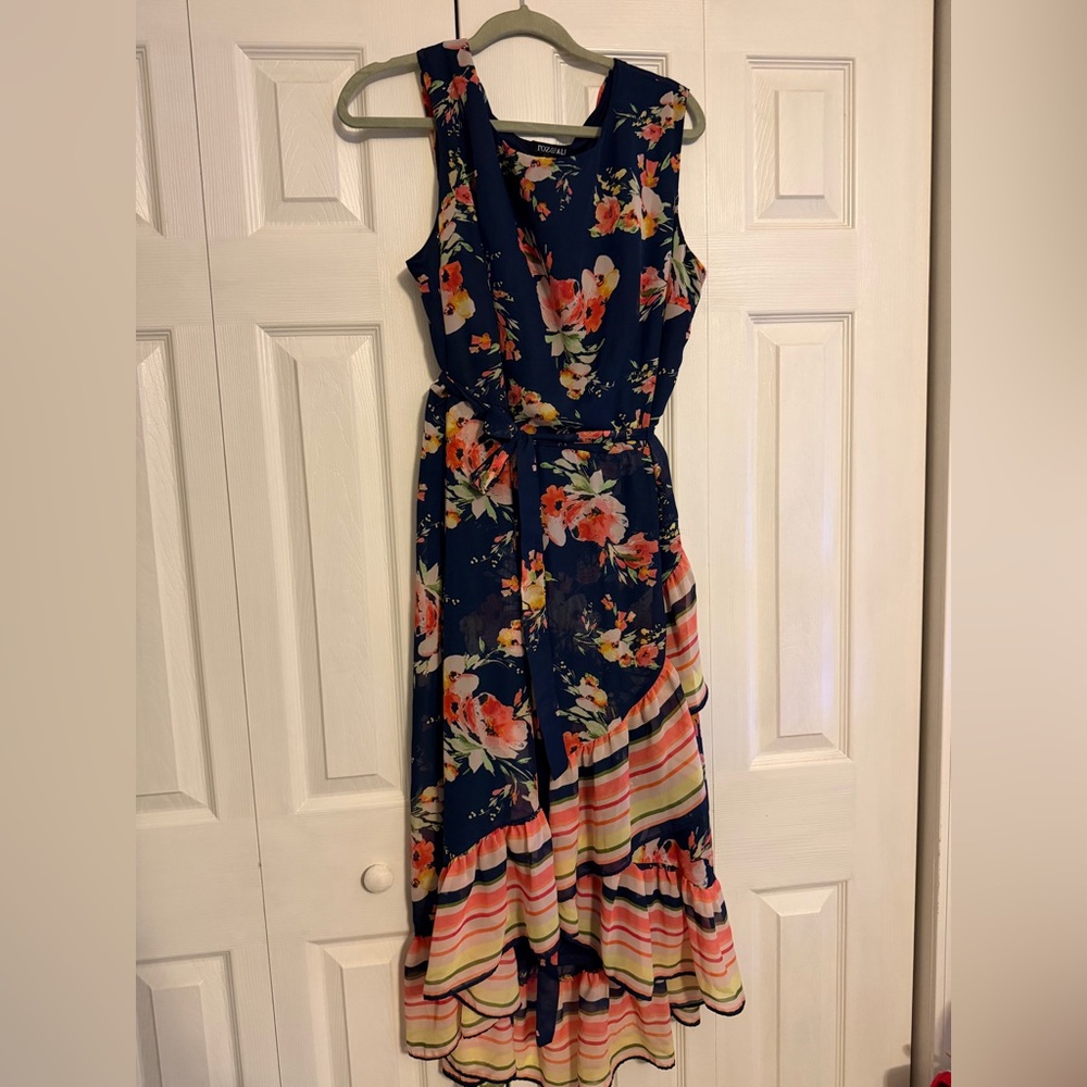 Roz & Ali Navy Floral Maxi Dress with Coral Blooms